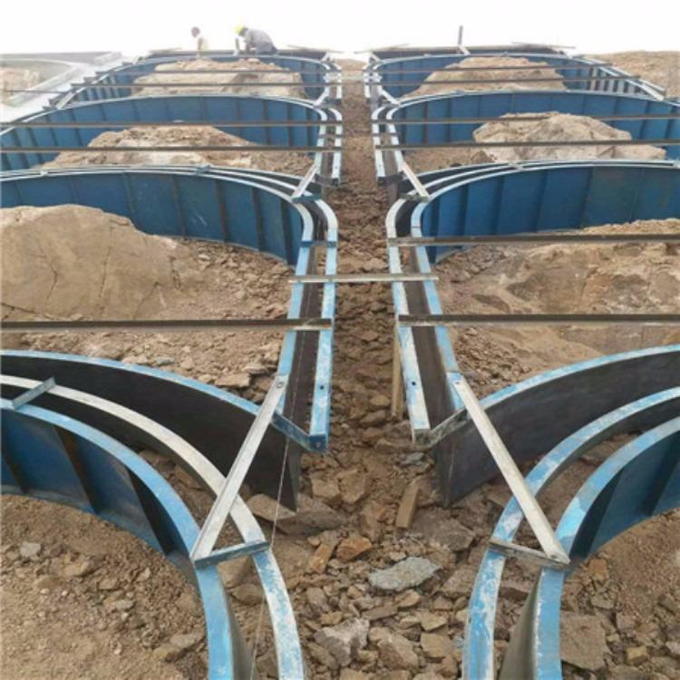 1586820210985255.jpg 拱形護(hù)坡模具3.jpg